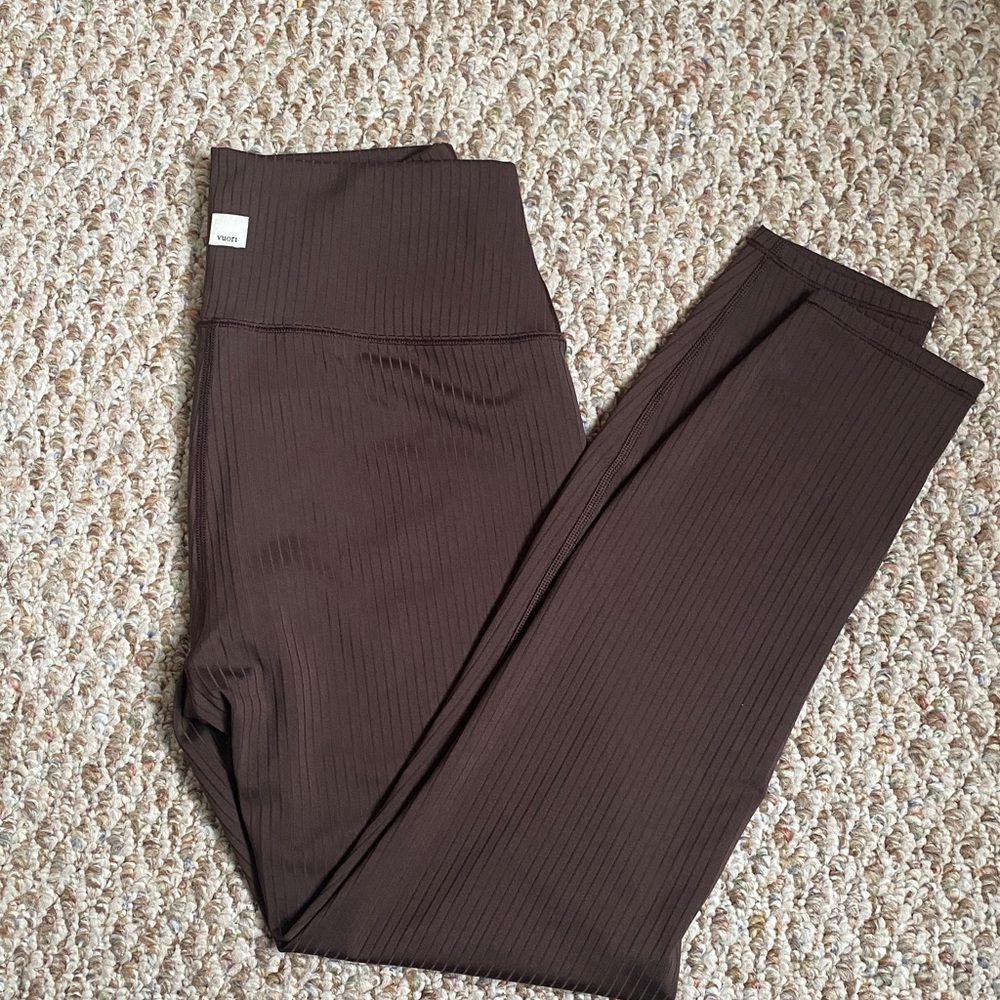 Vuori "Inversion" Rib Legging in Java, Medium M